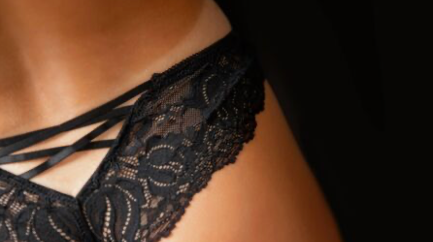 Bronzage uniforme sans marques disgracieuses avec les maillots de bain transbronzants Bikunu